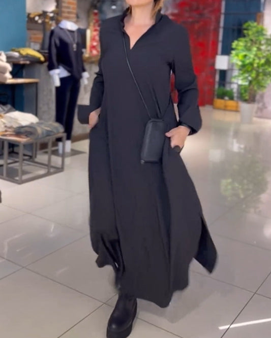 Kleit lisadega külgedel