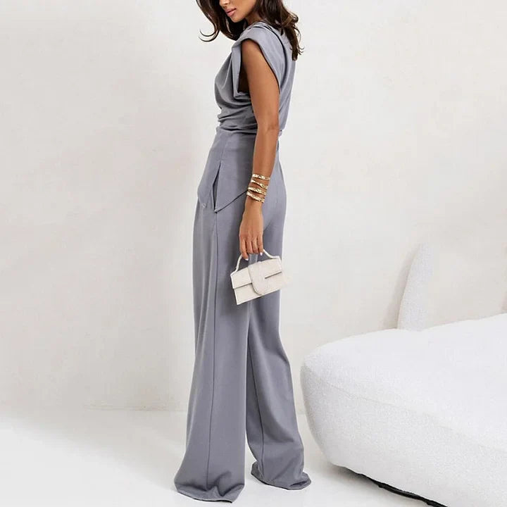 Elegantne kaheosaline ühevärviline naiste komplekt