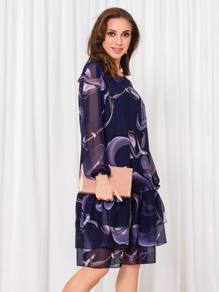 Elegantsed kleit volditud varrukatega