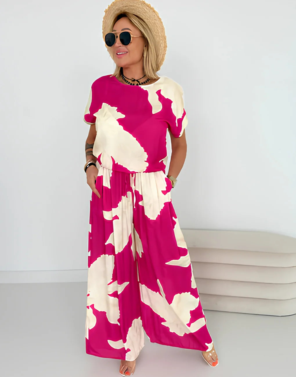 Naiste moodne juhuslik mustriga komplekt