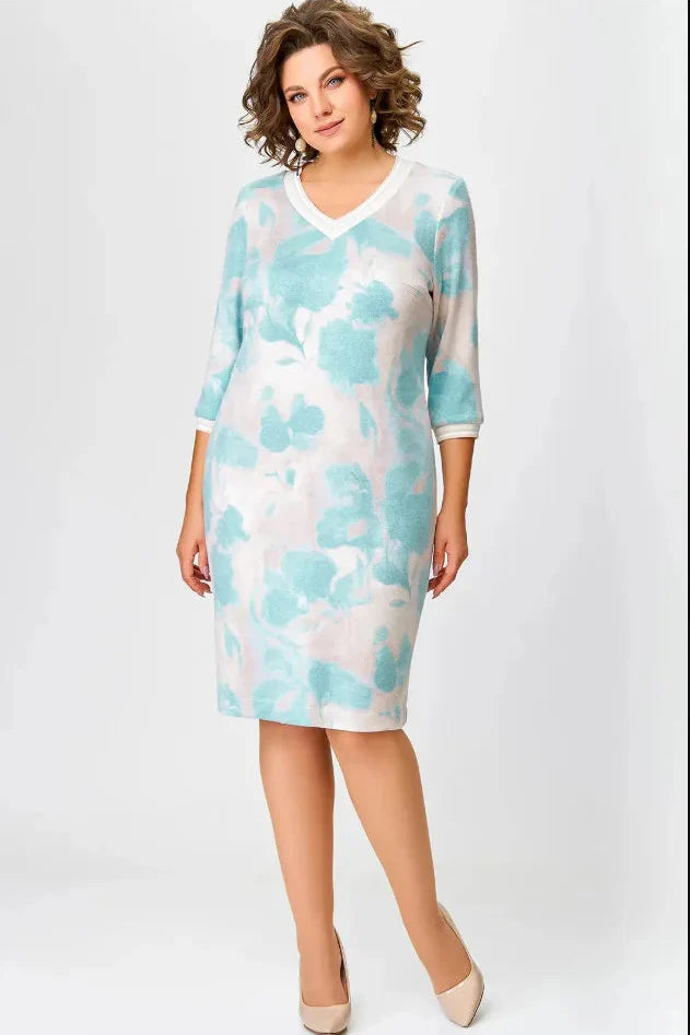 Elegantne, klassikaline ja värviline kleit