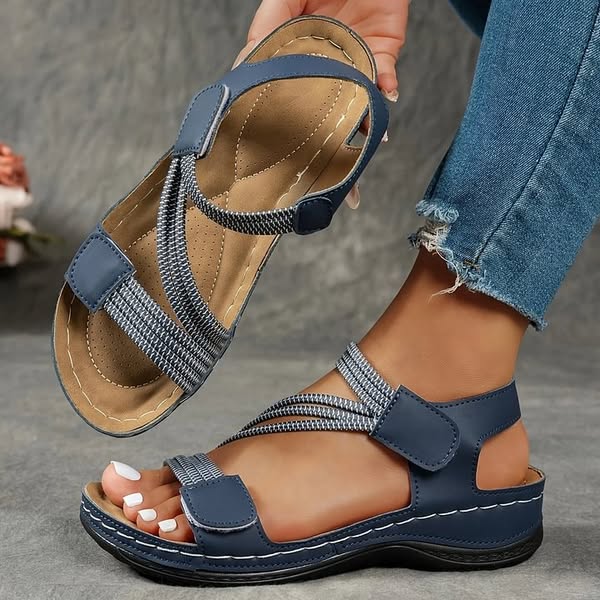 Naiste suvised hingavad ortopeedilised sandaalid
