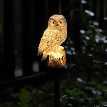 Veekindel päikeseenergial töötav öökulli lamp