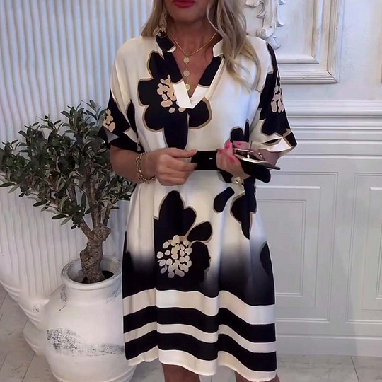 Avar kleit lilledega