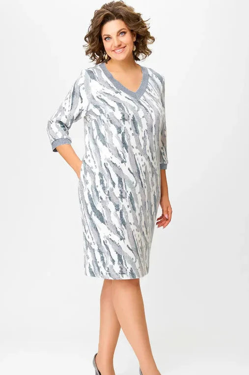 Elegantne, klassikaline ja värviline kleit