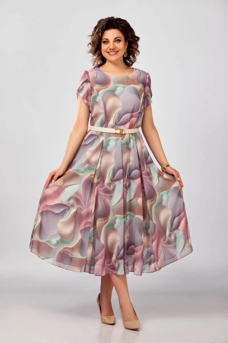 Uus elegantne kõrgekvaliteediline kleit