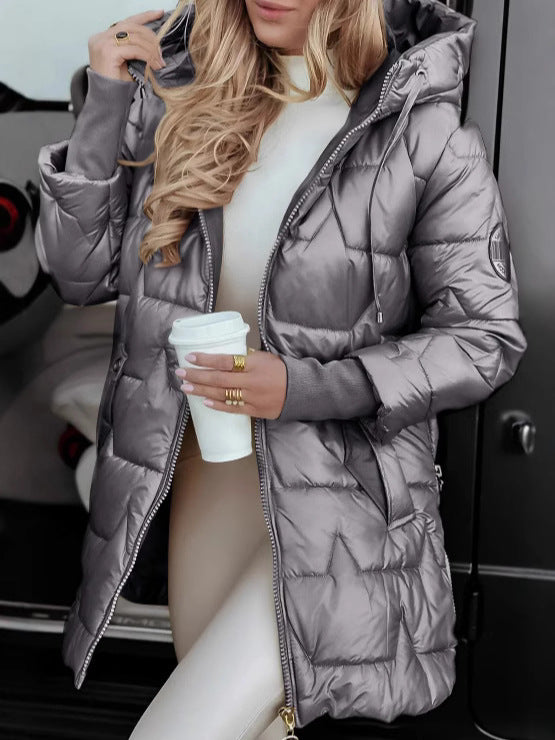 Soe kapuutsiga jakk naistele