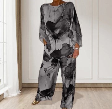 Elegantne kaheosaline komplekt lillemustriga