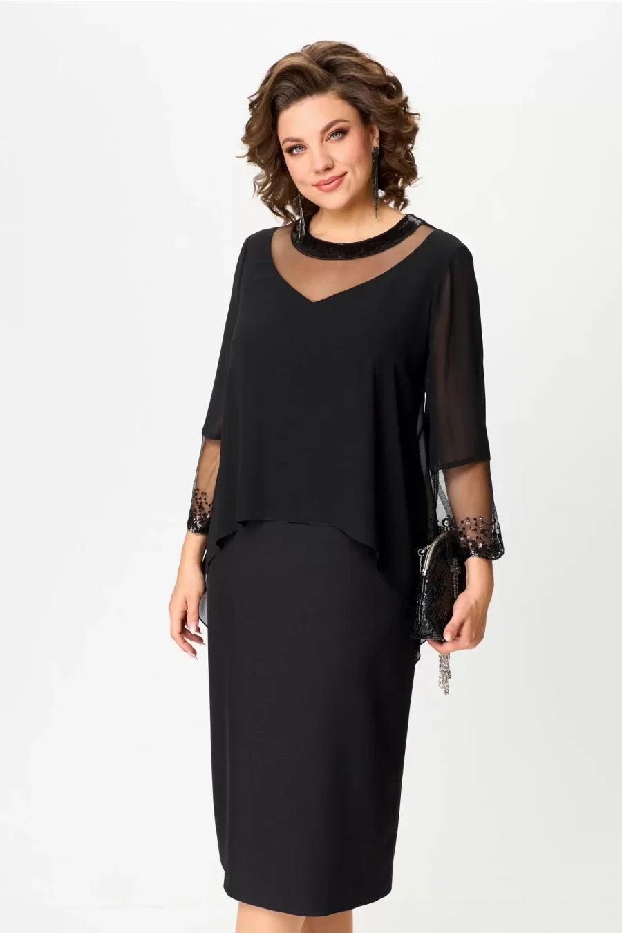 Must, uhke ja elegantne kleit