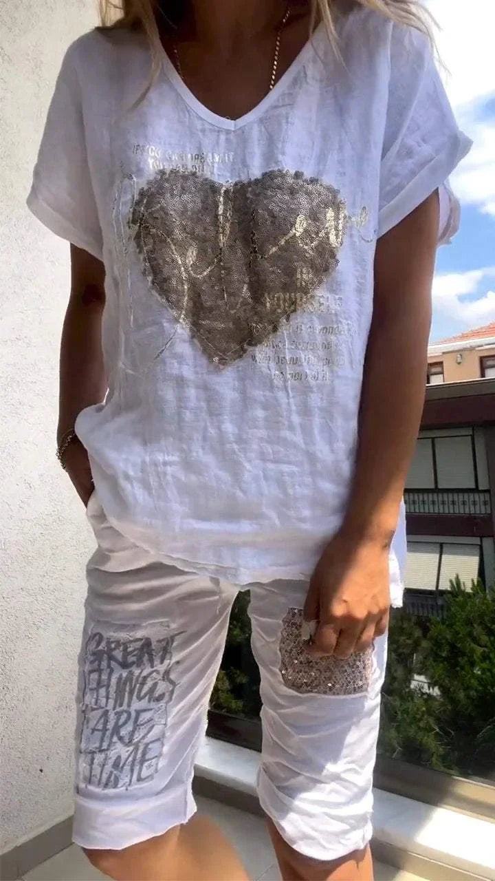 Kaksiosaline vabaaja kostüüm südamega