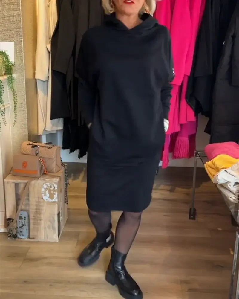 Pikk ja soe kapuutsiga ja taskutega kampsun