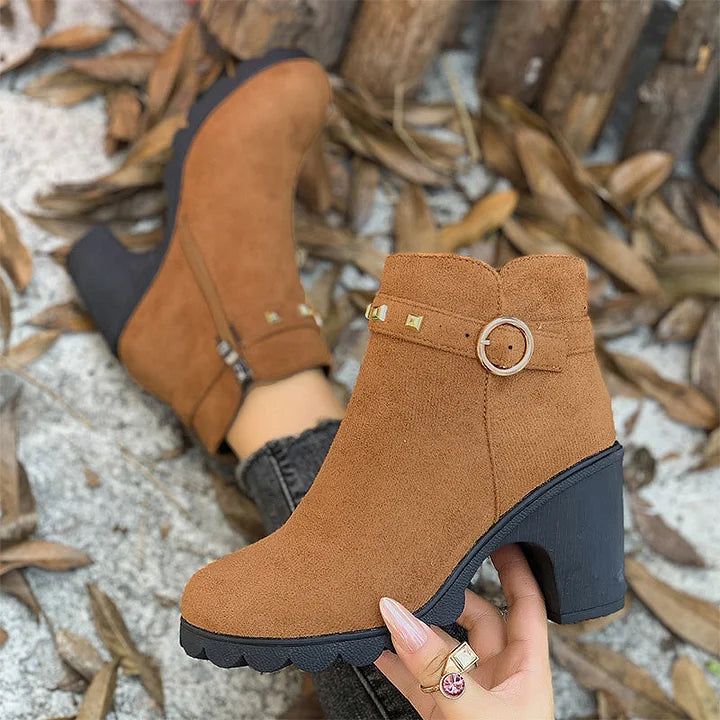 Elegantne naiste pahkluu saapad paksu kontsaga