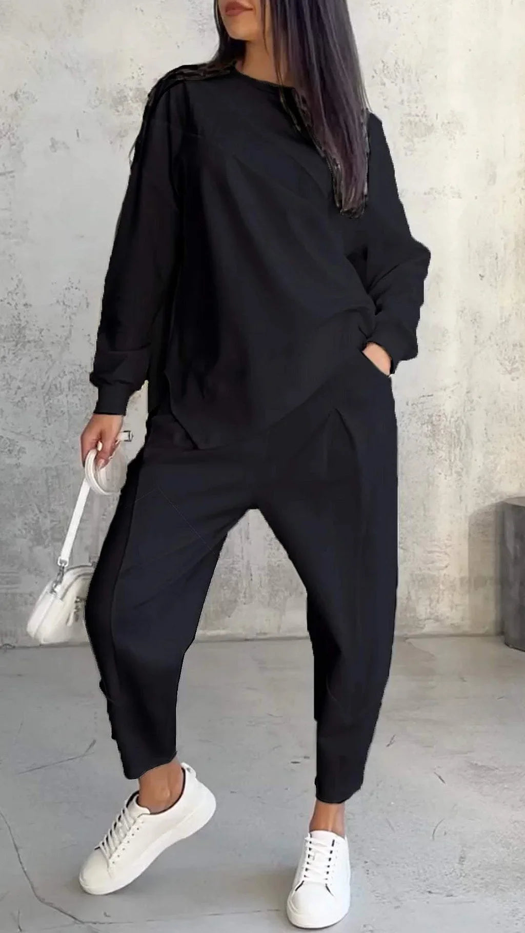 Kaheosaline pikkade varrukatega vabaajaülikond