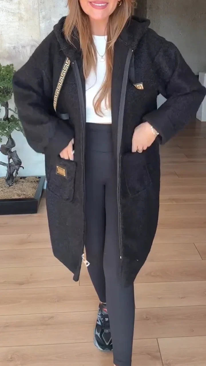 Naiste kapuutsi ja pingutuspaelaga jope