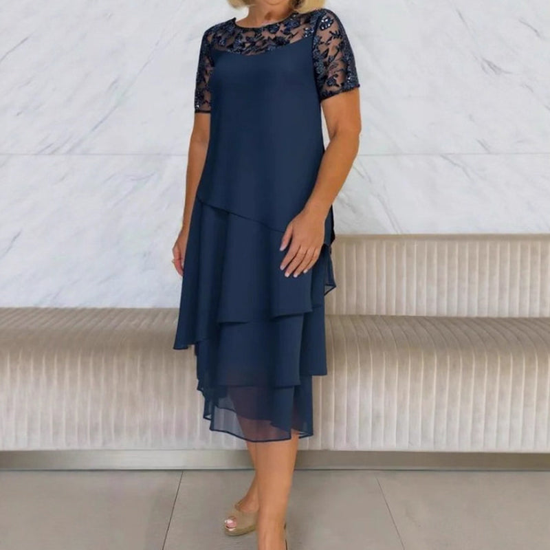 Elegantne naiste pitsist kleit